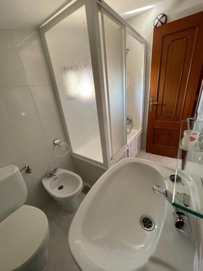 וילאנואבה דה ארוסה Hostal Restaurante Luz De Luna מראה חיצוני תמונה